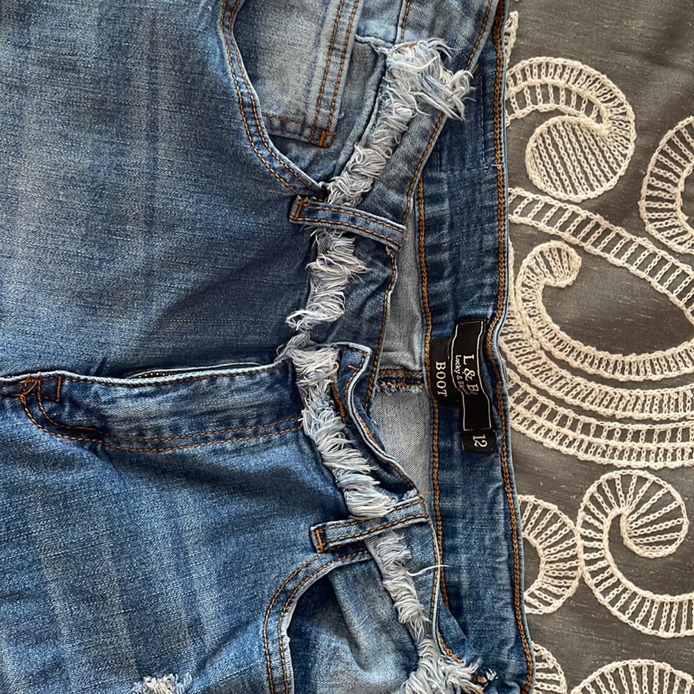 Jeans ! - Picture 3 of 6